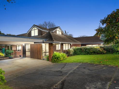 11 Trust Place, Sunnyhills