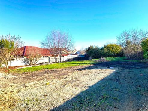 15B Woodlands Road, Parkside