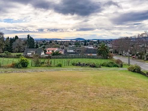 8B Matipo Avenue, Westbrook