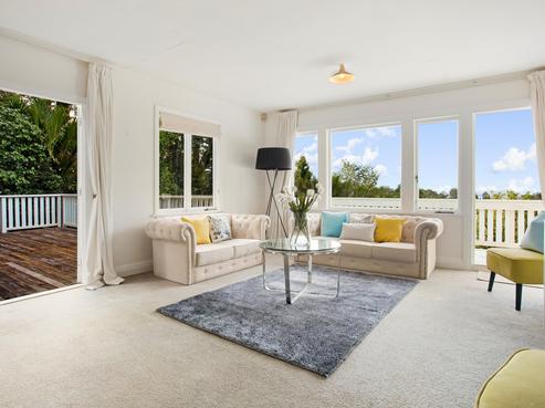 10 Tinopai Road, Titirangi
