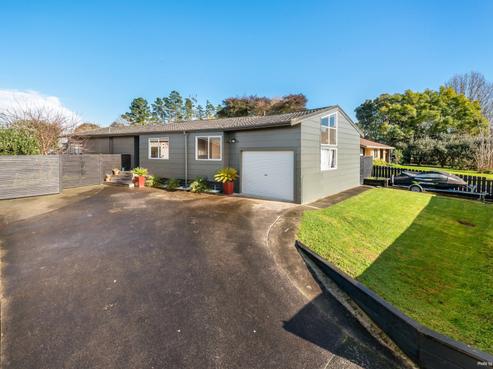 4 Oakmont Place, Wattle Downs