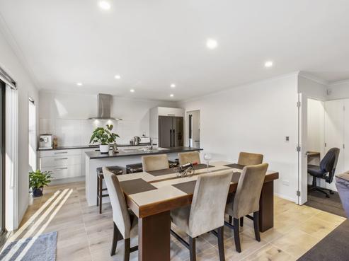 18A Bruce Avenue, Glenview