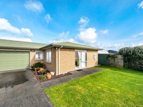 11/8 Village Place, Tuakau