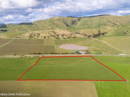 962 Lake Ferry Road, Martinborough