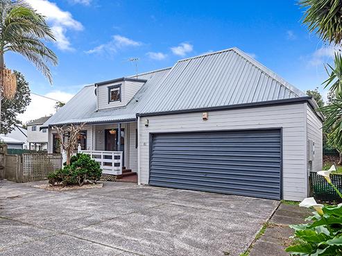 2/51 Gibraltar Street, Howick