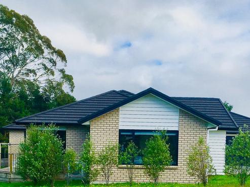 8 Blackwood Crescent, Glenview