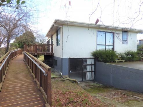 3 Ascot Road, Weston