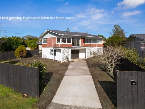 27 Renata Crescent, Te Atatu Peninsula