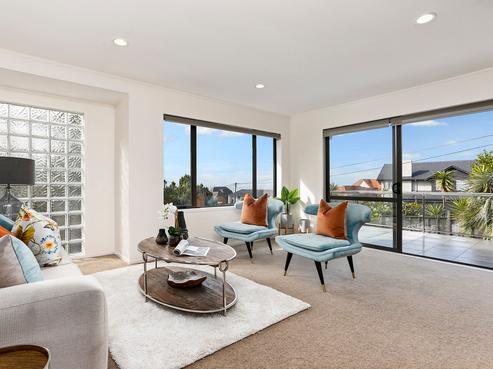 1/130 Churchill Road, Rothesay Bay