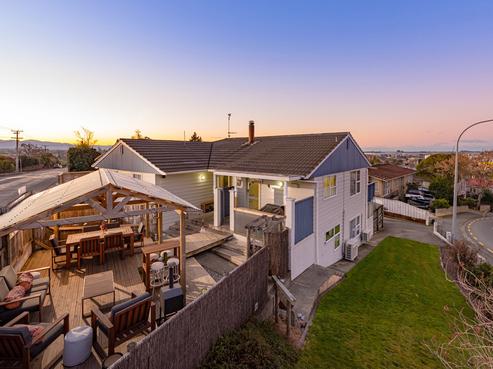 16 Waverley Street, Richmond