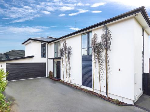 6A Sawyers Arms Road, Northcote