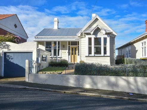 37 Glenpark Avenue, Mornington
