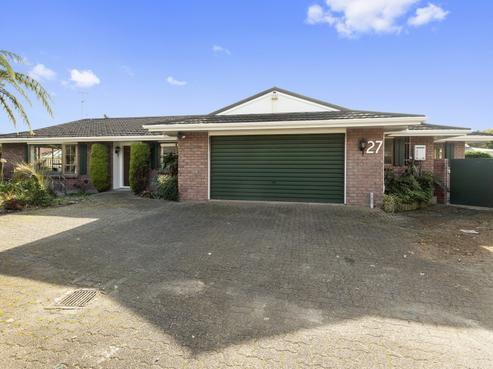 27 Waddington Drive, Naenae