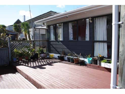 61 Tarewa Road, Morningside