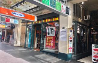 CBRE - Queen Street Retail Frontage