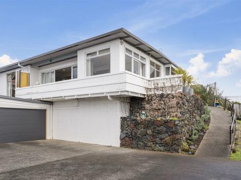 1/30 Summit Drive, Torbay