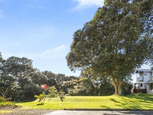 1 Autere Street, Strandon
