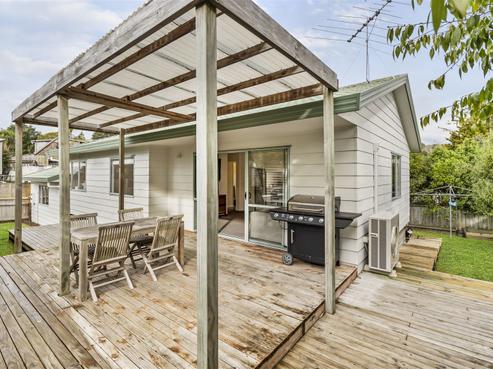 103A Brian Crescent, Stanmore Bay