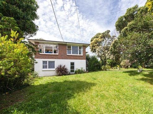40 Royal View Road, Te Atatu South