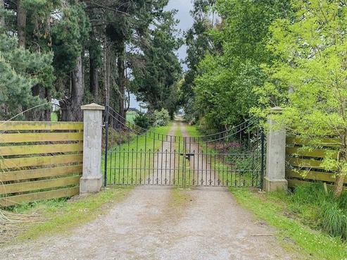 291 Mason Road, Tisbury