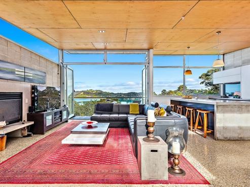 74 Ridge Road, Mahurangi East