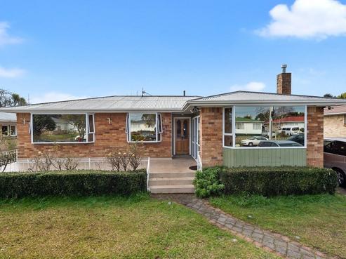 9 Liston Crescent, Hillcrest