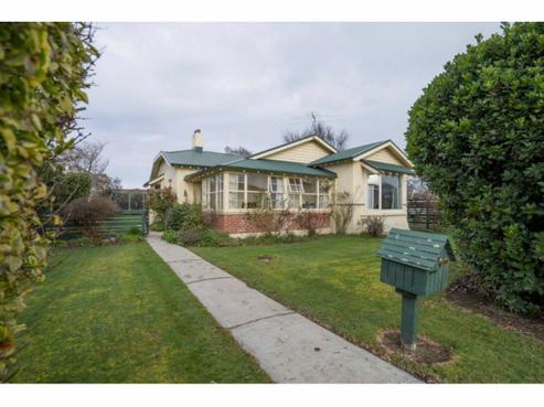 153 Lewis Street, Gladstone
