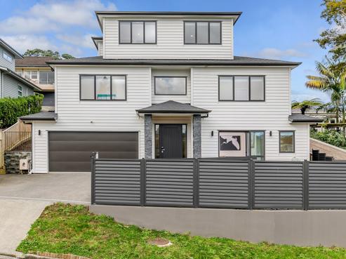 7A Heathcote Road, Castor Bay