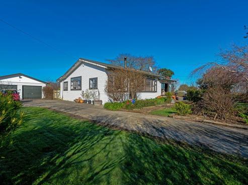 619 Poplar Road, Opiki