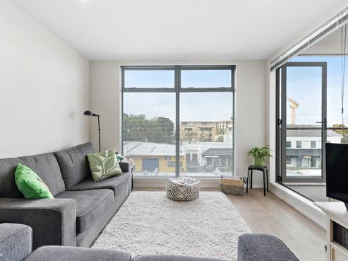 306/19 Bute Road, Browns Bay