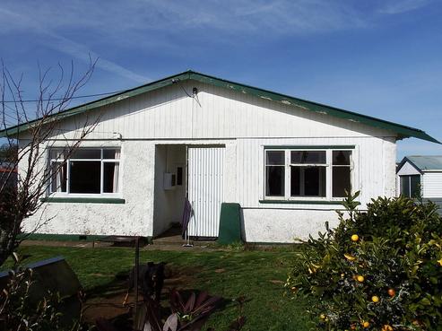 105 Swansea Road, Stratford