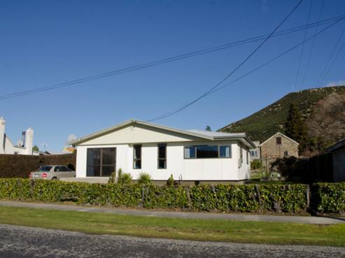 85 Cheviot Street, Roxburgh