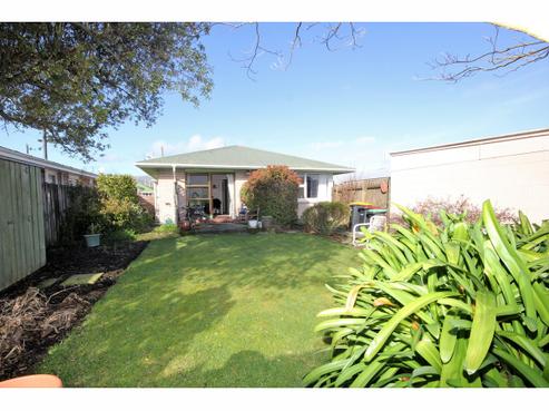 2/83 Roberta Drive, Somerfield