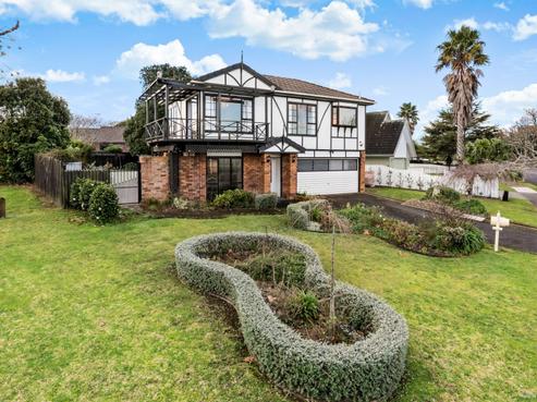 150 Walter Strevens Drive, Conifer Grove