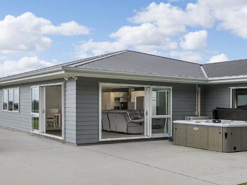 12 Kuaka Crescent, Mangawhai