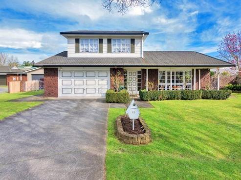 15 Donzella Place, Conifer Grove