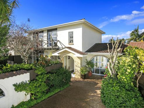 2/4 Frater Avenue, Milford