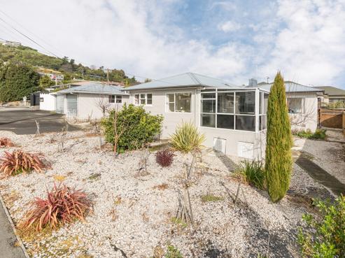 4 Tarata Street, Stoke