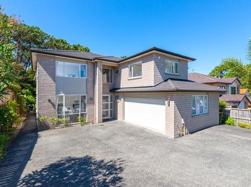 29 Silver Moon Road, Albany Heights