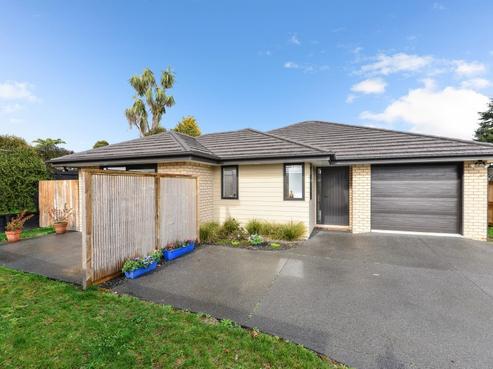 6 Hawkins Lane, Cambridge
