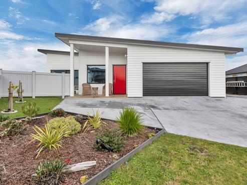 8 Ara Kahika Lane, One Tree Point