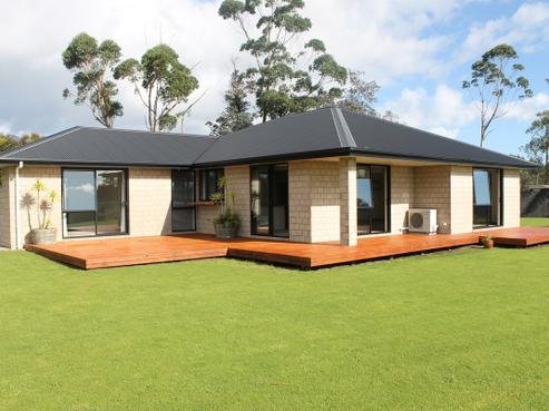 166 Nine Mile Road, Westport
