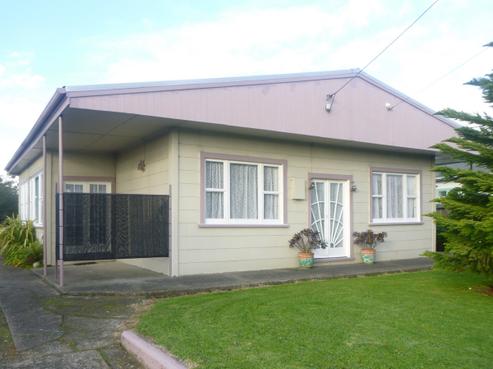 135 Queen Street, Westport