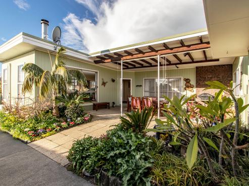 17 Lyttelton Crescent, Tamatea
