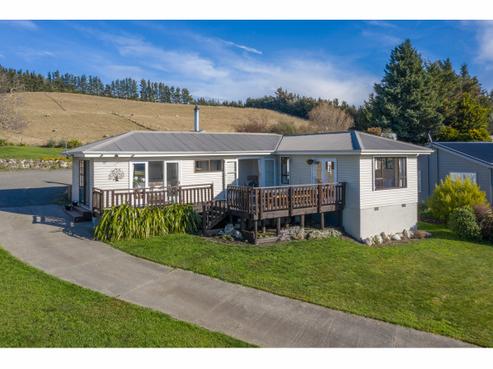 19 Oxford Street, Waikari