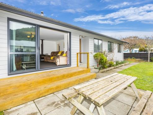 13 Gemstone Drive, Birchville