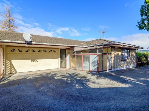 104A Ranolf Street, Glenholme
