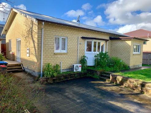 85A Pah Road, Royal Oak