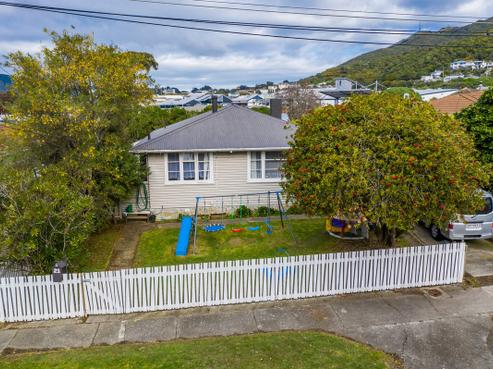 21 Hukatai Street, Elsdon