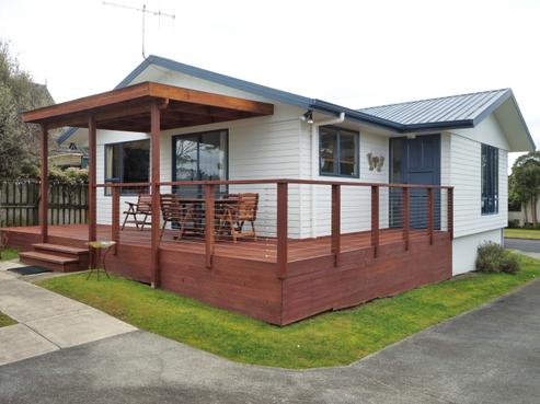 33 Shearwater Street, One Tree Point
